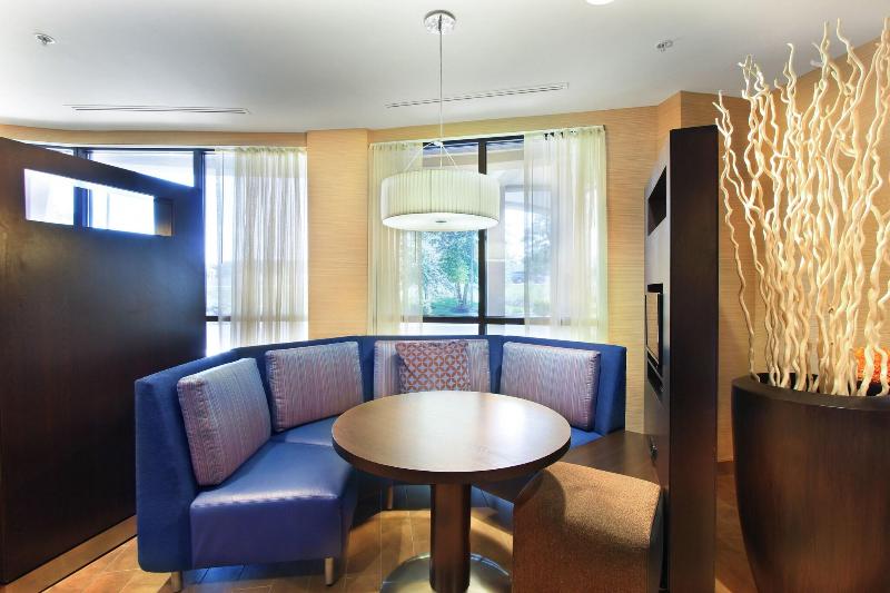 בית מלון כפרי Courtyard By Marriott Harrisburg West/mechanicsburg