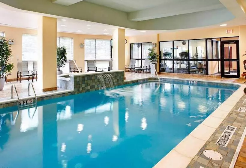 酒店 Courtyard Pittsburgh Greensburg