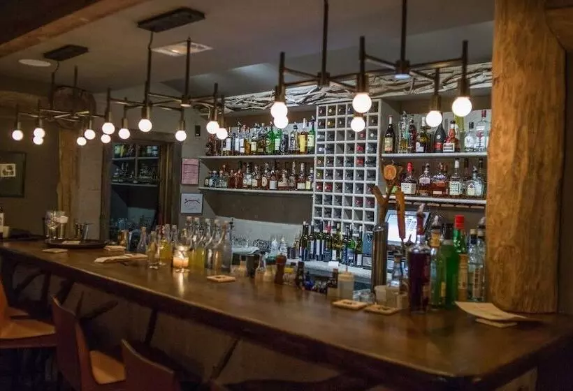 酒店 Dancing Bear Lodge