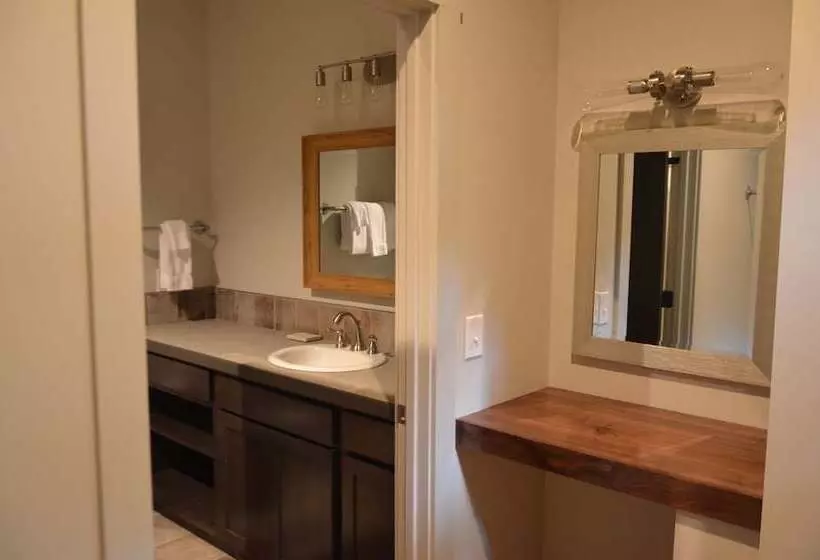 酒店 Dancing Bear Lodge