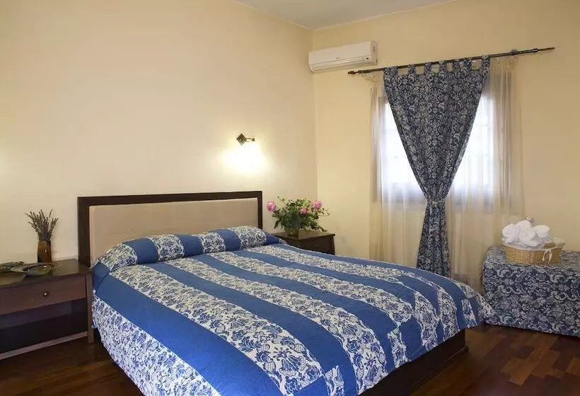Отель Dimosthenis Traditional Guesthouse