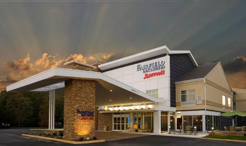 ホテル Fairfield Inn & Suites By Marriott Chesapeake Suffolk