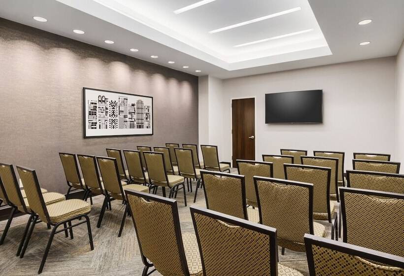 فندق Fairfield Inn & Suites By Marriott New York Midtown Manhattan/penn Station