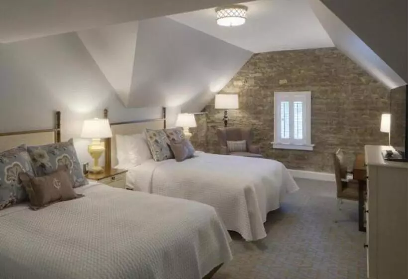 בית מלון כפרי Granville Inn