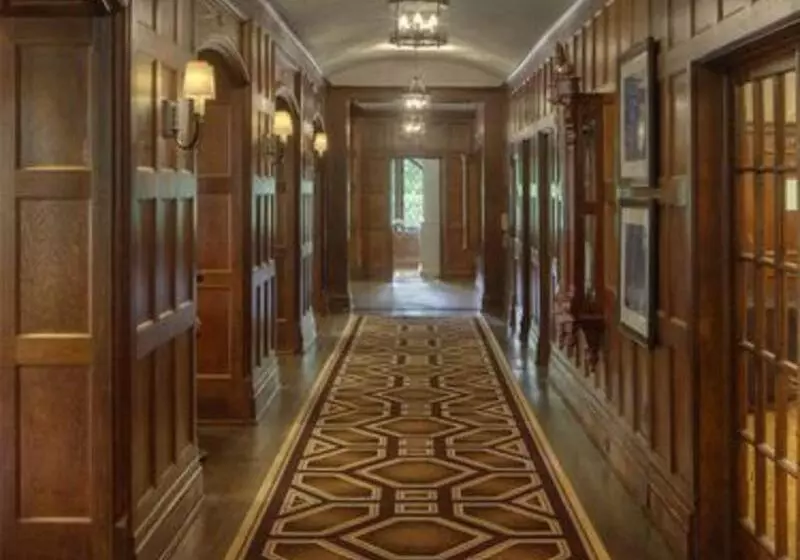 בית מלון כפרי Granville Inn