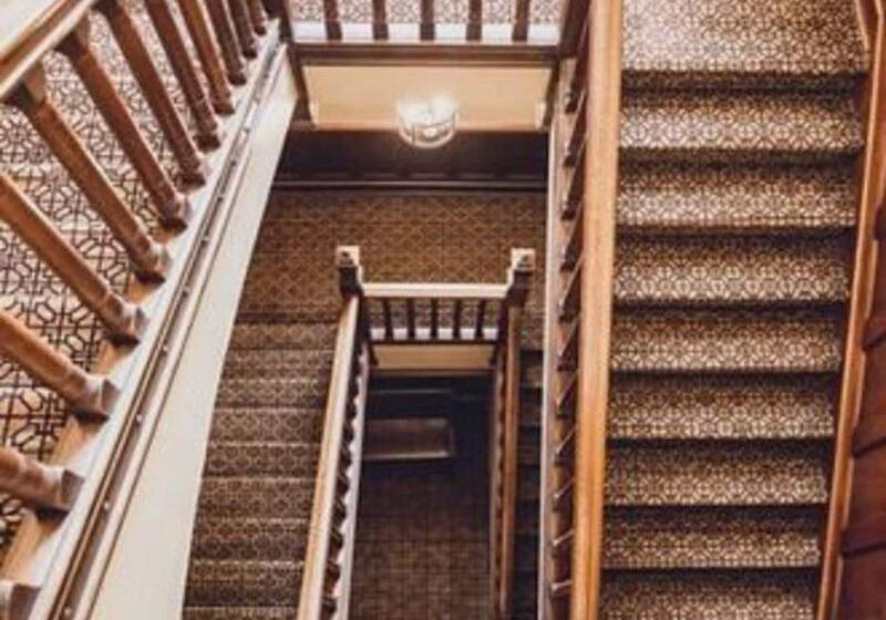 Отель Granville Inn