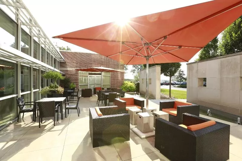 I Hotel And Conference Center Champaign