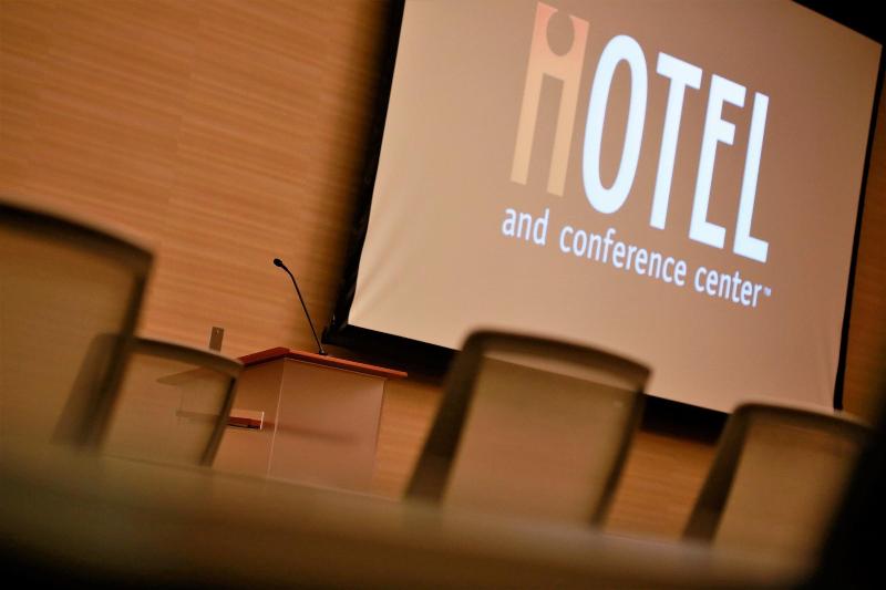 I Hotel And Conference Center   Champaign