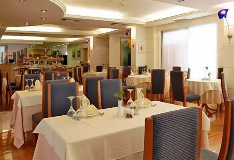 酒店 Poseidon Palace