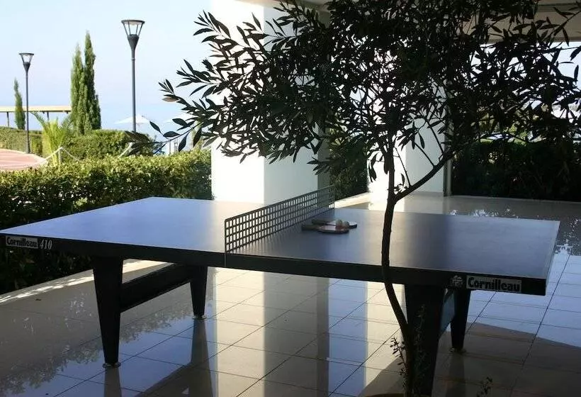 酒店 Poseidon Palace