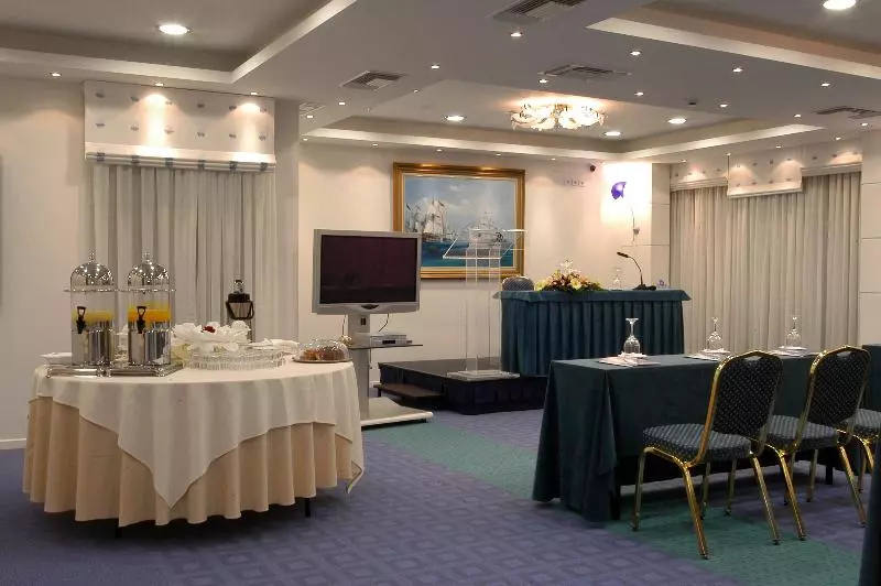 酒店 Poseidon Palace