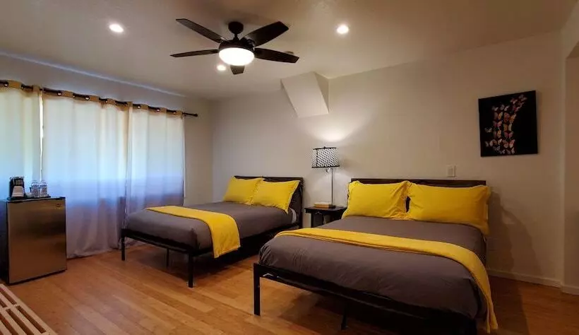 فندق The Mammoth Inn