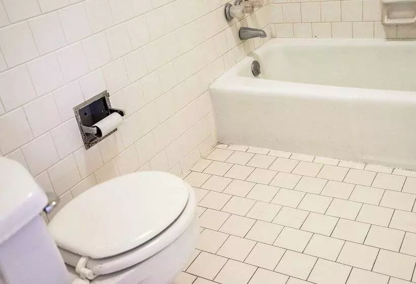 Мотель OYO Hotel Opp AL, Floral Hwy