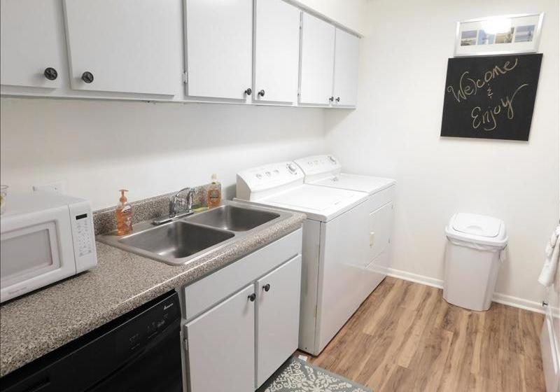 Ocean Walk By Hodnett Cooper