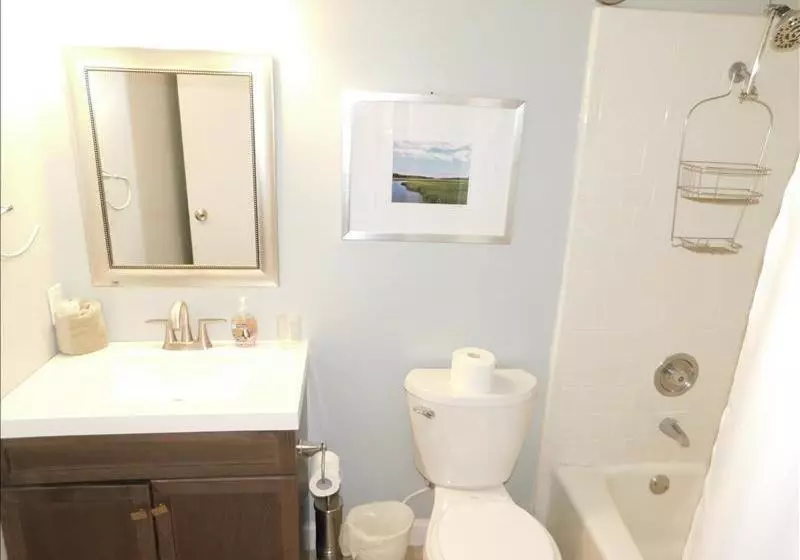 Ocean Walk By Hodnett Cooper