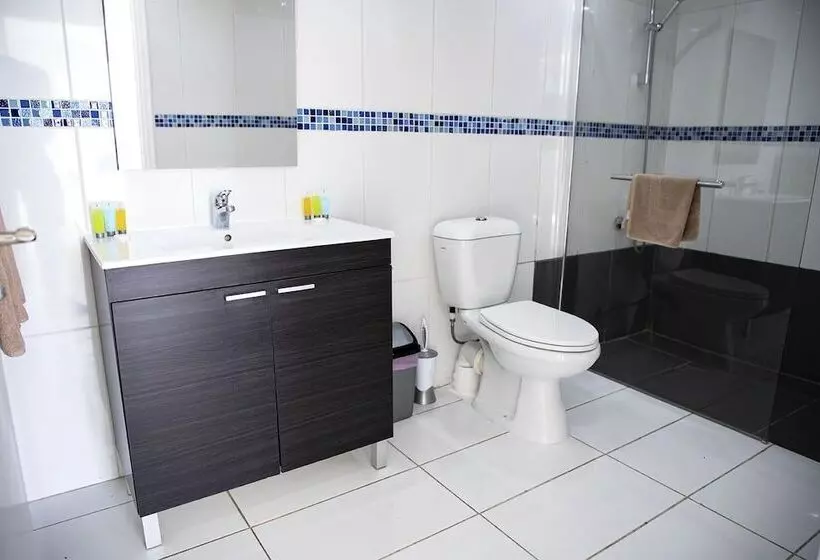 Sun Hall Beach Hotel Apartments