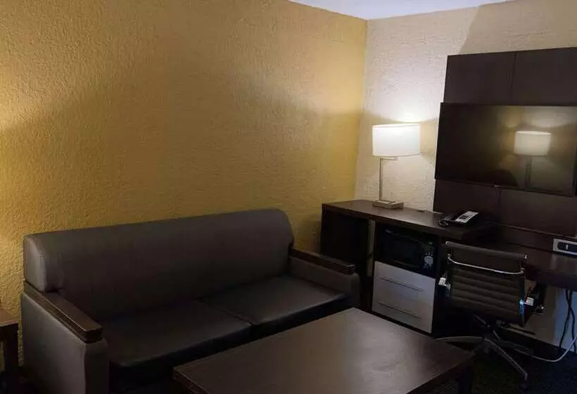 Surestay Plus Hotel By Best Western Vero Beach