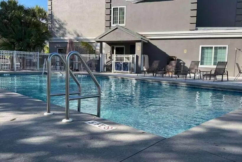Surestay Plus Hotel By Best Western Vero Beach