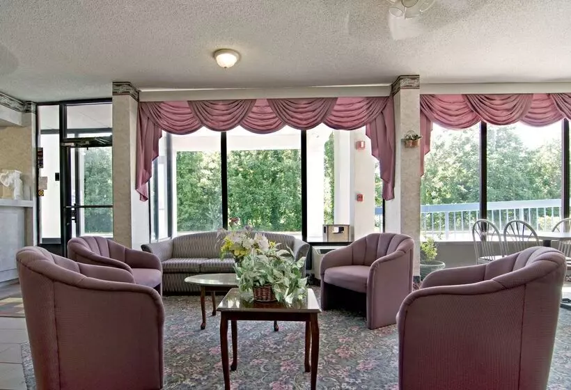 Отель America S Best Value Inn Clarksdale