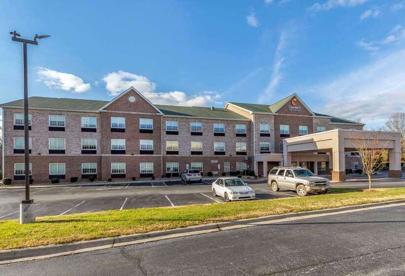 Otel Comfort Inn & Suites High Point  Archdale