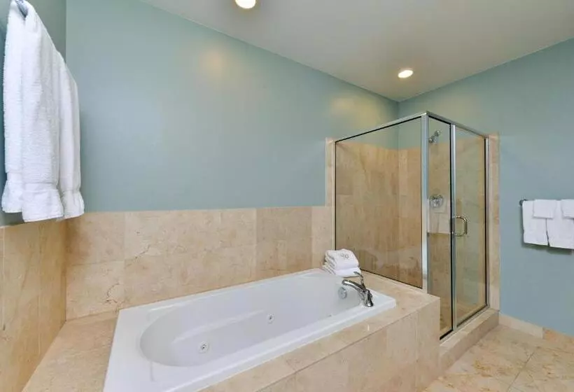 Grand Eastonian Hotel & Suites Easton