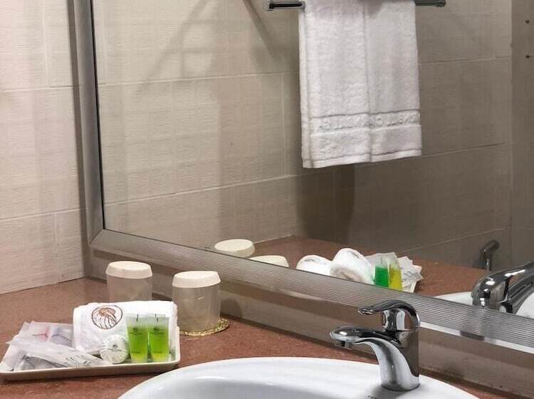 هتل Hornbill Garden