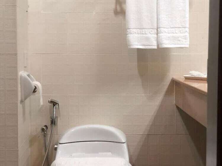 هتل Hornbill Garden