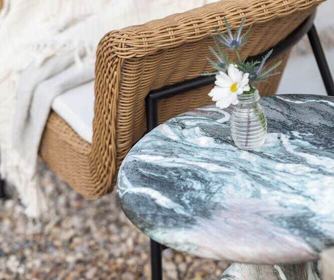 Elwood Hotel & Suites