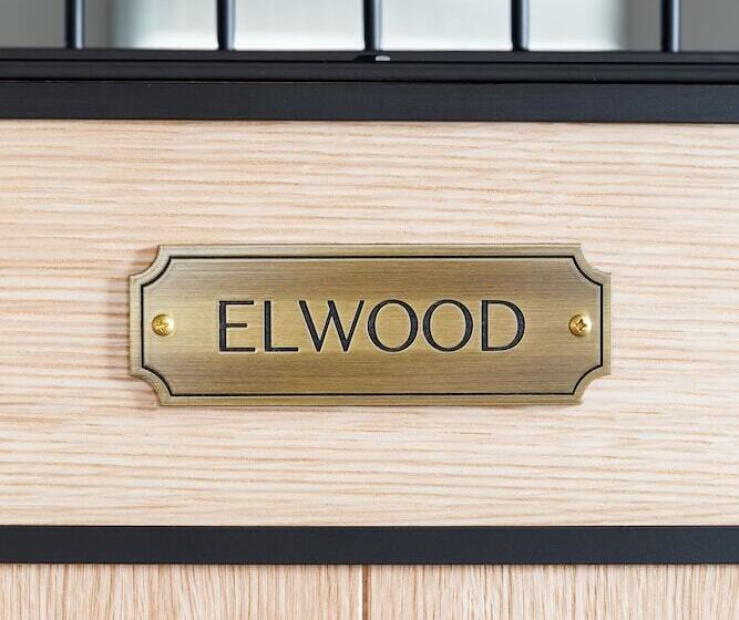 Elwood Hotel & Suites