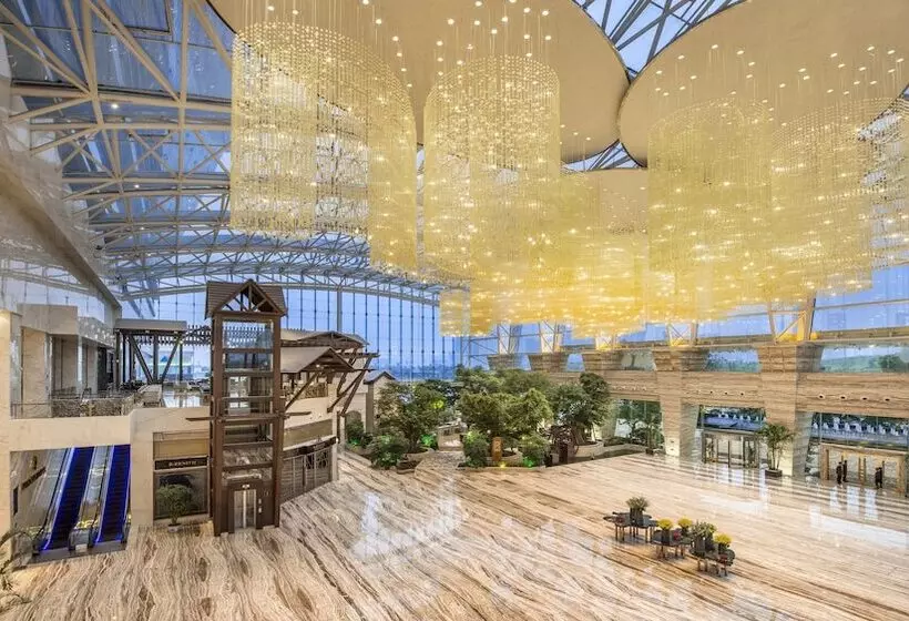 Отель Intercontinental Chengdu Global Center, An Ihg