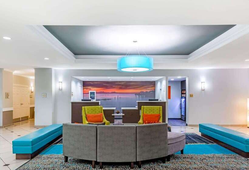 فندق La Quinta By Wyndham Orange