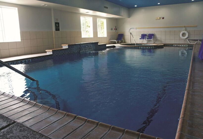 فندق La Quinta By Wyndham Orange