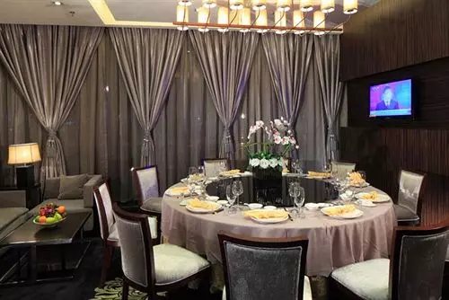 בית מלון כפרי Le Parker International