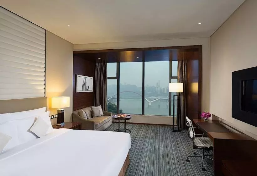 هتل Radisson Blu Plaza Chongqing
