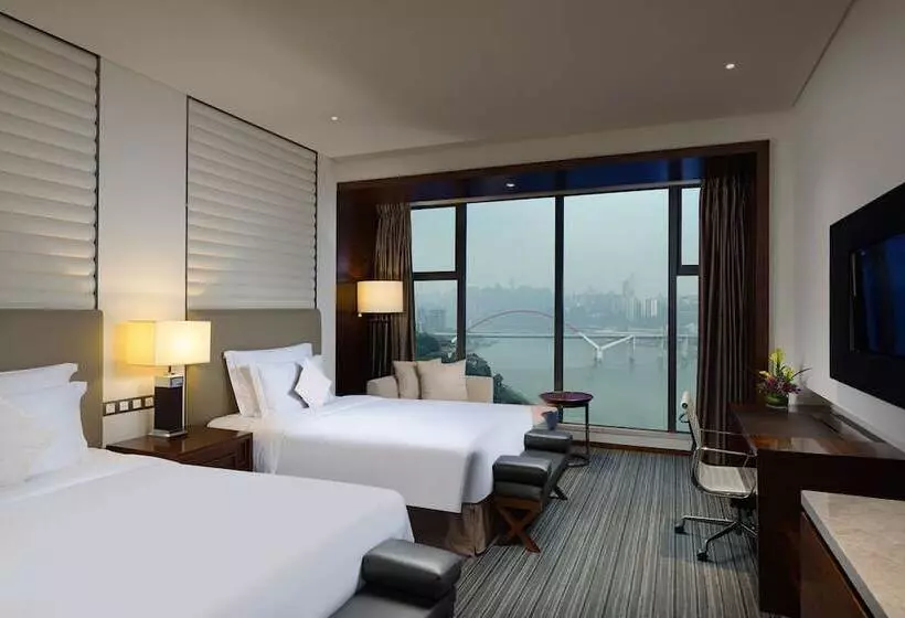 هتل Radisson Blu Plaza Chongqing
