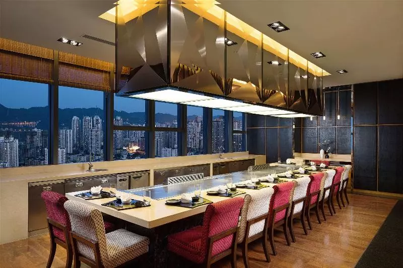 هتل Radisson Blu Plaza Chongqing
