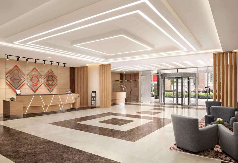 هتل Ramada By Wyndham Dubai Deira