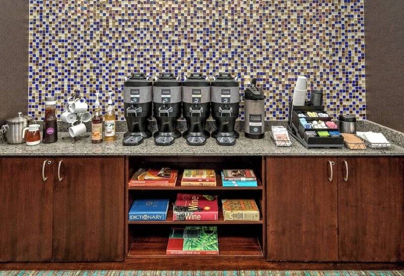 בית מלון כפרי Residence Inn Norfolk Downtown