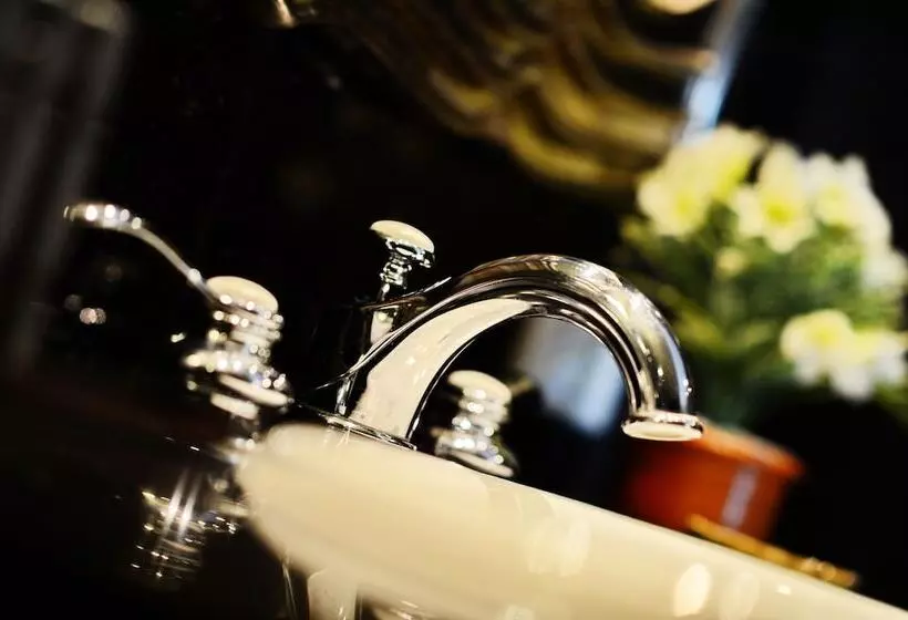 The Bless Hotel And Residence