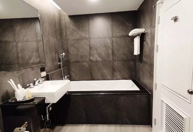 The Bless Hotel And Residence