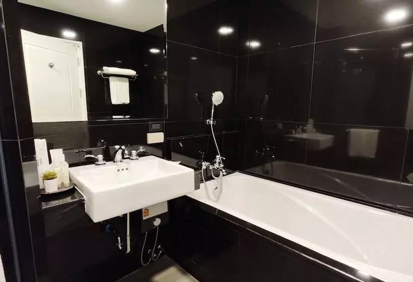 The Bless Hotel And Residence