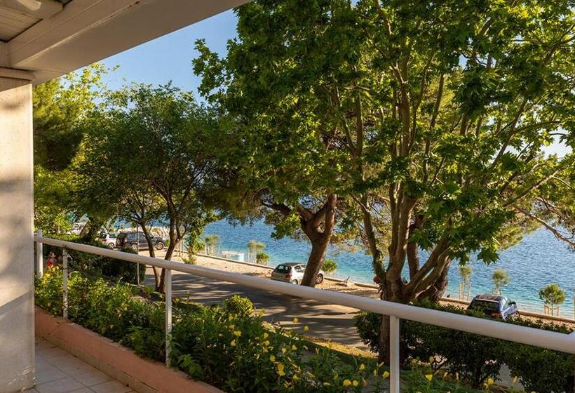 Hotell Tourist Settlement Brzet