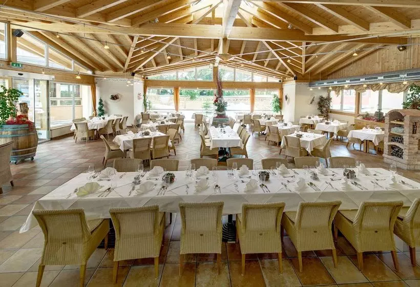 Vötter S Hotel In Kaprun Am Kitzsteinhorn Skibus Direkt