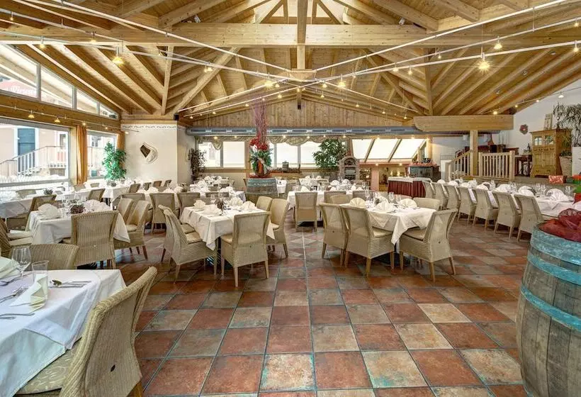 Vötter S Hotel In Kaprun Am Kitzsteinhorn Skibus Direkt