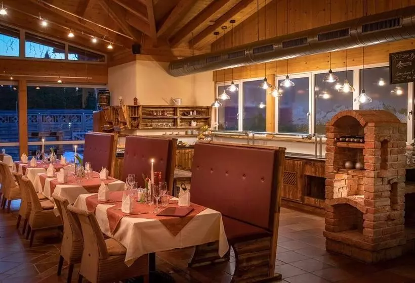 Vötter S Hotel In Kaprun Am Kitzsteinhorn Skibus Direkt