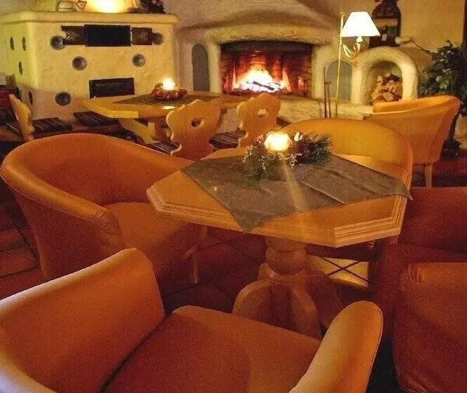 Vötter S Hotel In Kaprun Am Kitzsteinhorn Skibus Direkt