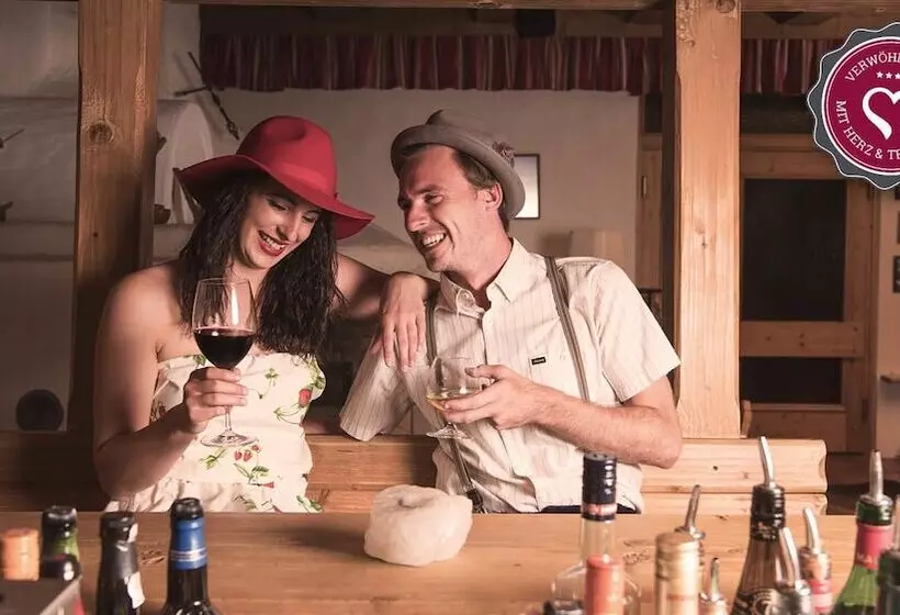 Vötter S Hotel In Kaprun Am Kitzsteinhorn Skibus Direkt