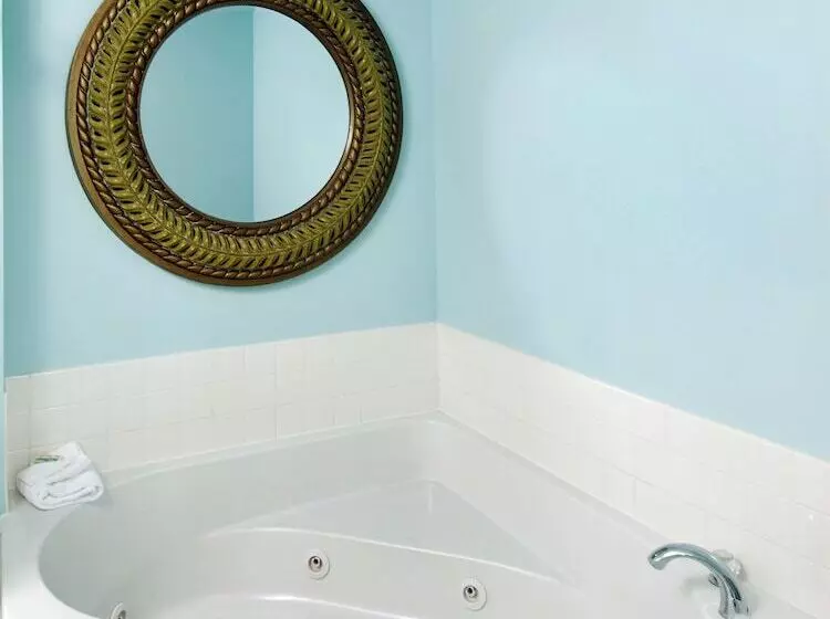 Lighthouse By Wyndham Vacation Rentals