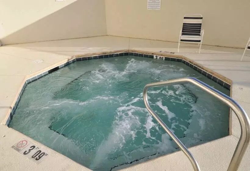 Lighthouse By Wyndham Vacation Rentals