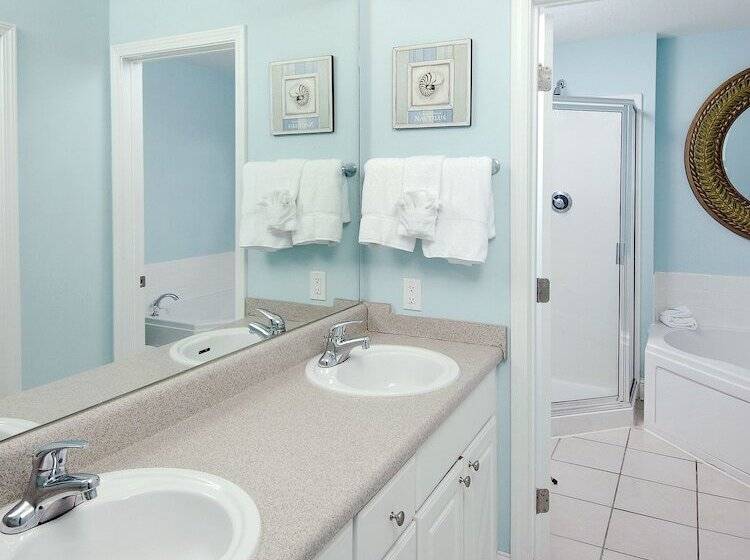 Lighthouse By Wyndham Vacation Rentals